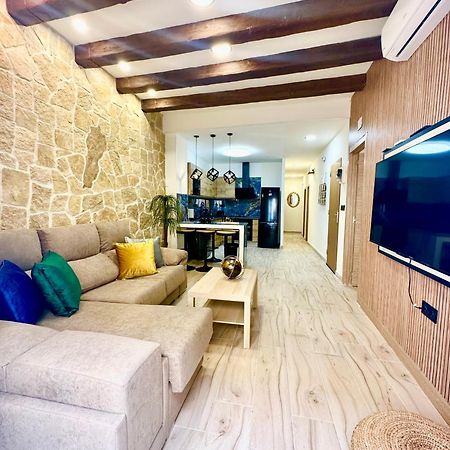 La Reina Apartment By The Sea Аликанте Екстериор снимка