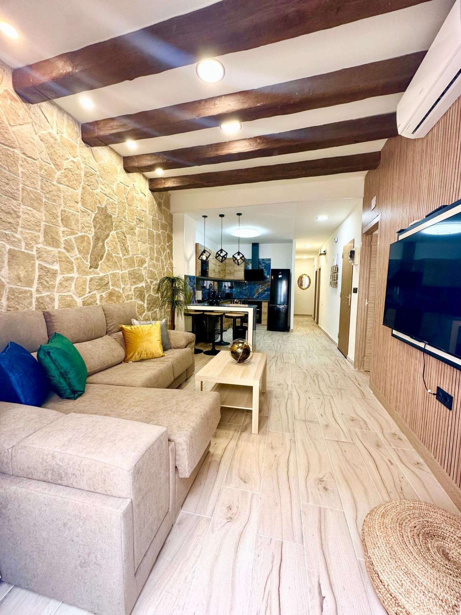 La Reina Apartment By The Sea Аликанте Екстериор снимка